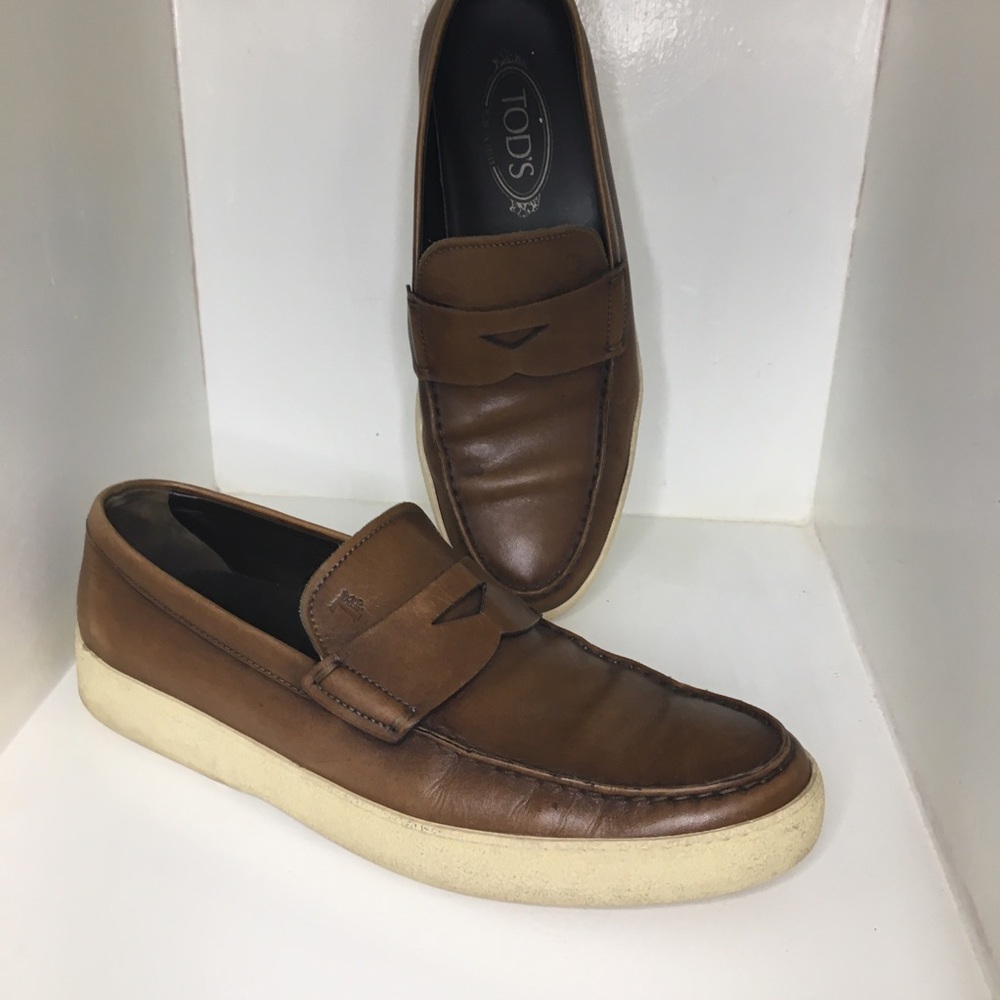 Tod’s Men's Brown Leather Loafers